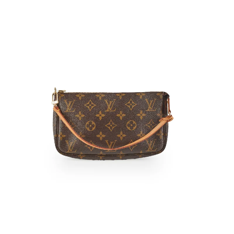 Louis Vuitton Pochette Monogram Accesaries