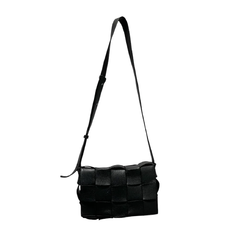 BOTTEGA VENETA/Cross Body Bag/S/Leather/BLK/